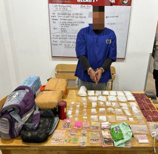 Polisi Temukan 4 Kilogram Ganja dan Ratusan Pil Diduga Psikotropika