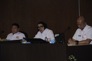 Dugaan Mafia BBM Mencuat dalam Rakor di Riau, Dewi Juliani Soroti Pengawasan Penyaluran